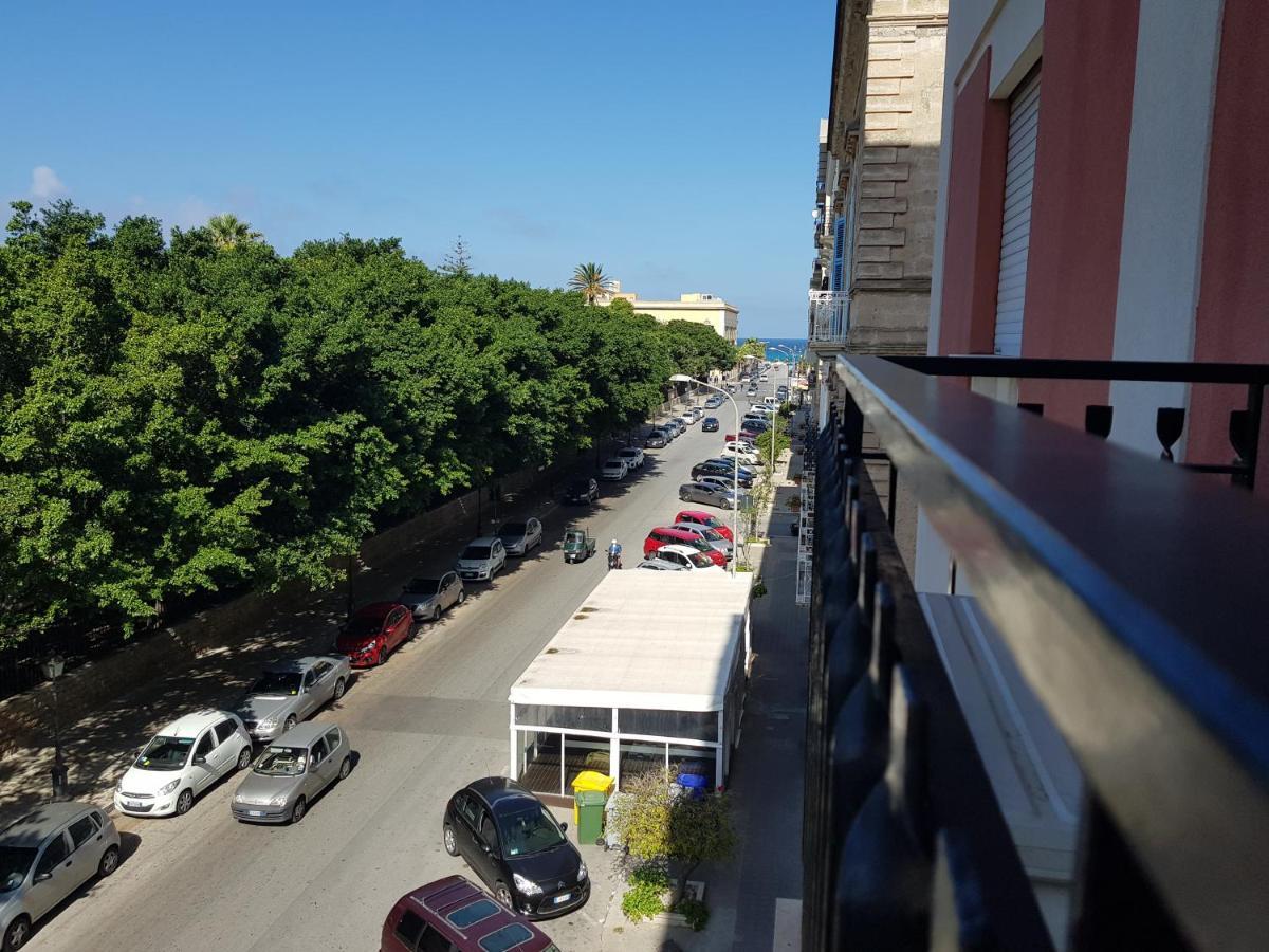 B&B Trapani Mare Bagian luar foto
